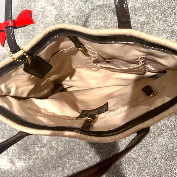 Coach Soft Bag - Picture 4 of 4